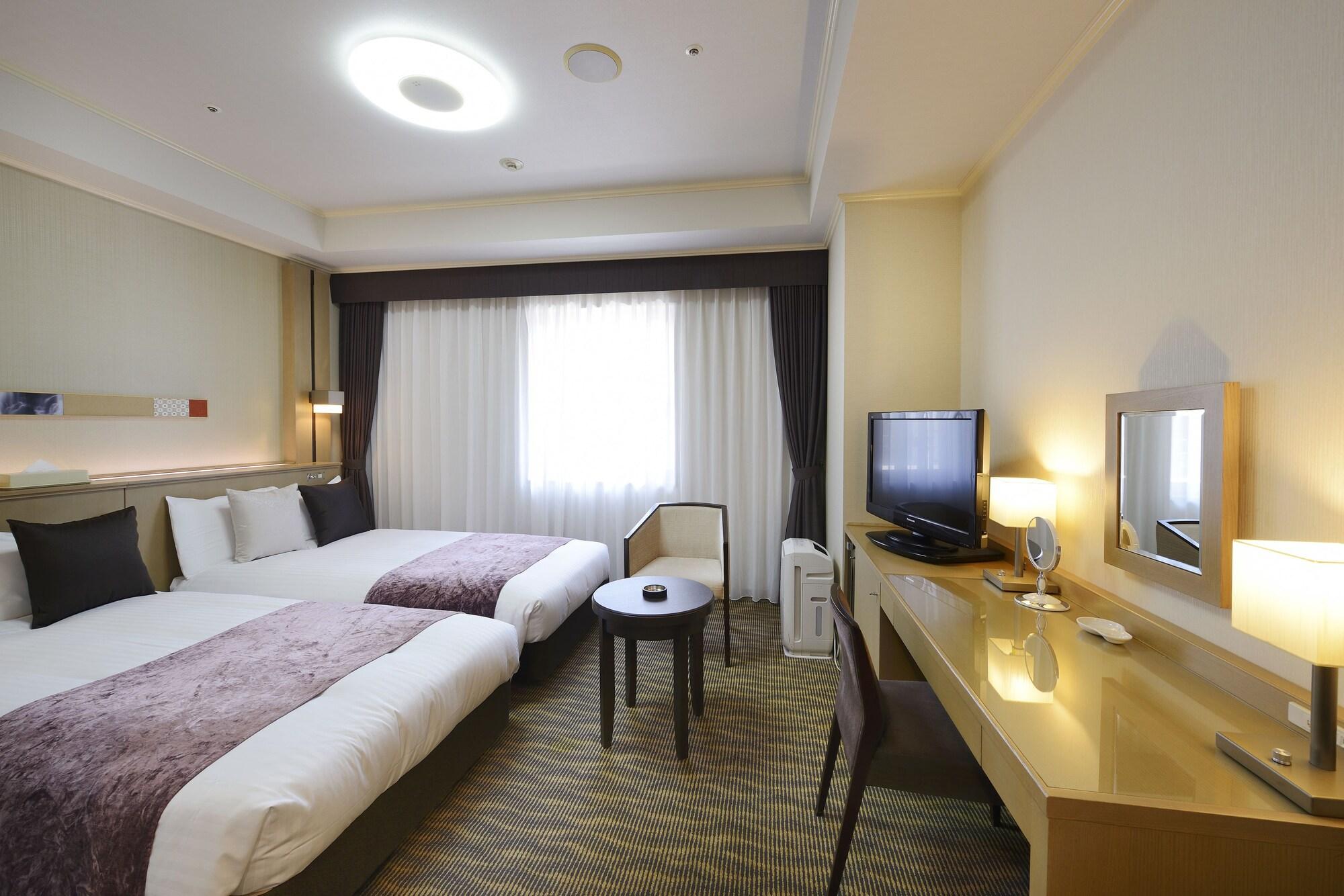 Viale Hotel Ōsaka